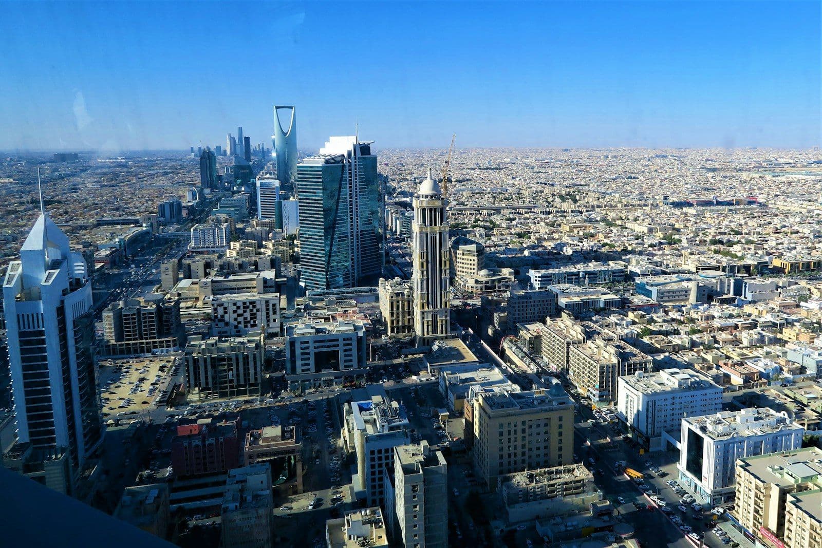 Custom software for businesses in Saudi Arabia and Vision 2030